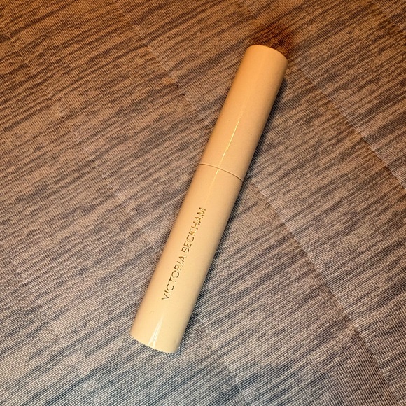 Victoria Beckham tinted brow gel - Picture 1 of 4